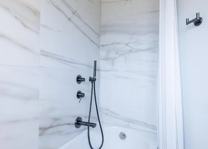 Luxe With Views Private Balcony Apartamento *